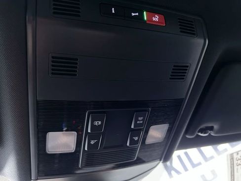 New 2025 Volkswagen Jetta SE image 31