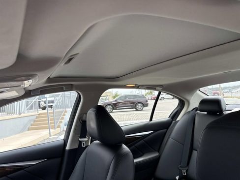 Used 2019 INFINITI Q50 Luxe w/ Essential Package (3.0T Luxe) image 30