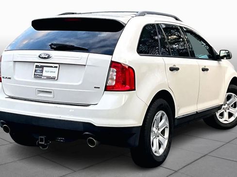 Used 2012 Ford Edge SE w/ Cargo Accessory Pkg image 12
