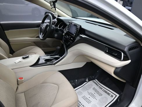 Used 2023 Toyota Camry LE FWD image 31