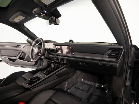 New 2026 Porsche 911 Carrera image 26