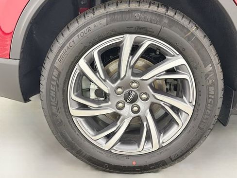 New 2026 Lincoln Corsair Premiere image 33