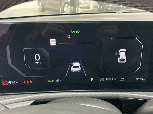 Used 2025 Kia EV6 Light w/ Light LR Technology Package RWD image 23