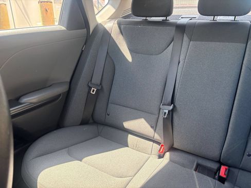 Used 2025 Kia K4 FWD image 37