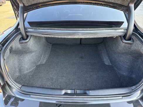 Used 2020 Dodge Charger SXT w/ Leather Interior Group image 12