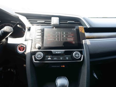 Used 2020 Honda Civic Sport image 17
