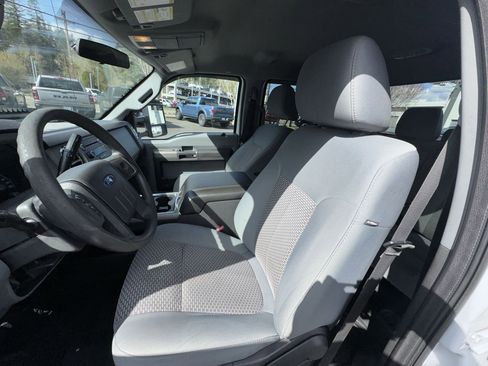 Used 2011 Ford F350 4x4 Crew Cab Super Duty image 13