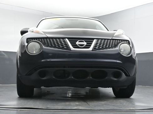 Used 2014 Nissan Juke S FWD image 30