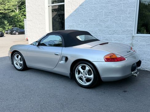 Used 2000 Porsche Boxster RWD image 5