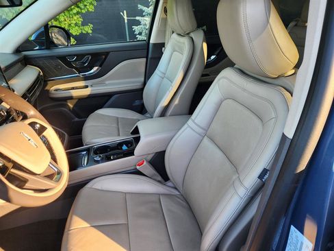 Certified 2022 Lincoln Corsair AWD w/ Premium Package image 26