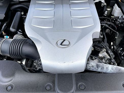 Certified 2023 Lexus GX 460 Premium w/ Accessory Package AWD/4WD image 33