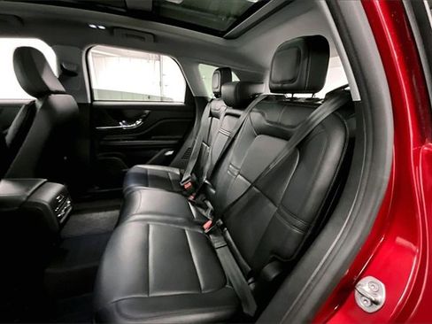 Used 2022 Lincoln Corsair AWD w/ Premium Package image 22