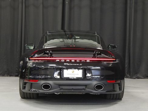 Certified 2024 Porsche 911 Carrera S RWD image 4