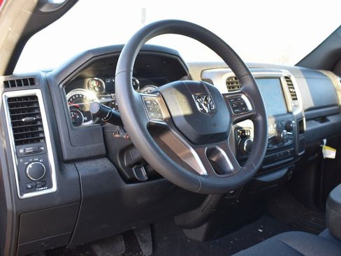 Used 2022 RAM 1500 Classic Warlock w/ Electronics Group image 9