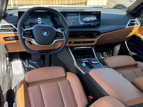 Used 2025 BMW 330i xDrive Sedan AWD/4WD image 7