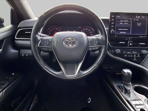 Used 2023 Toyota Camry XSE FWD image 6