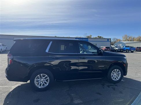 Used 2024 Chevrolet Tahoe LT AWD/4WD image 9