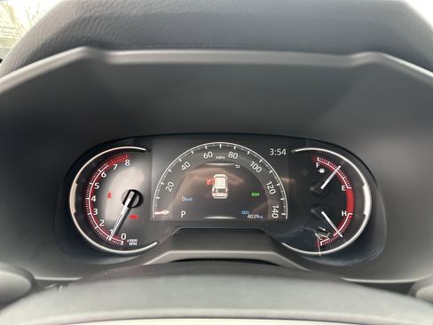 Certified 2025 Toyota RAV4 XLE Premium image 21