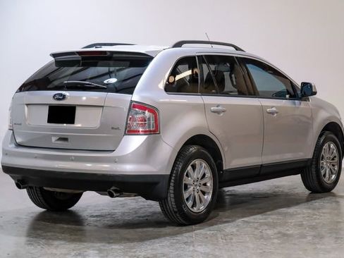 Used 2010 Ford Edge SEL image 13