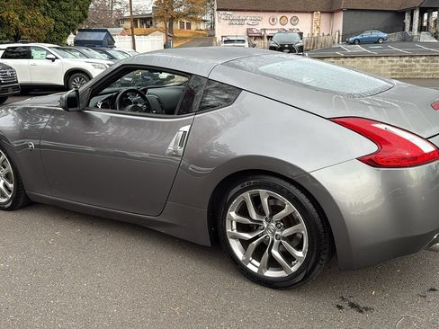 Used 2013 Nissan 370Z image 19
