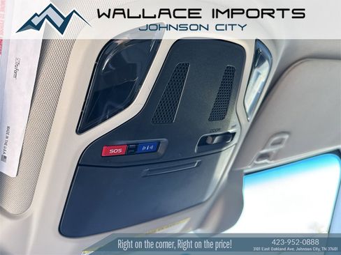 Used 2020 Subaru Outback Premium image 15