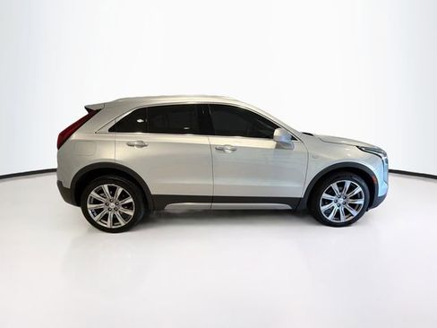 Used 2019 Cadillac XT4 Premium Luxury image 7