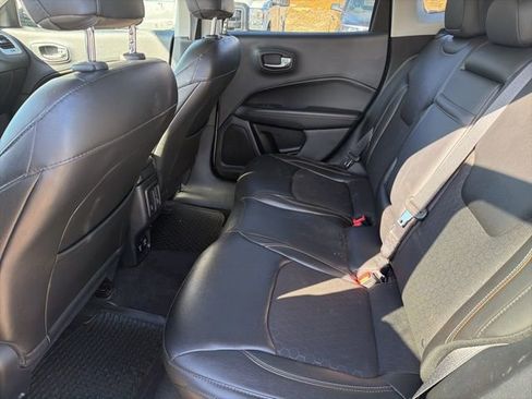 Used 2018 Jeep Compass Latitude w/ Popular Equipment Group image 13