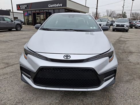 Used 2021 Toyota Corolla SE image 2