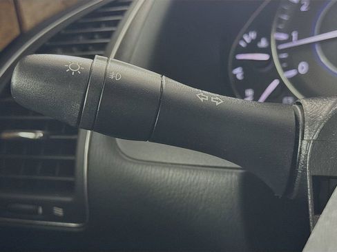 Used 2012 INFINITI QX56 2WD w/ Theater Pkg image 13
