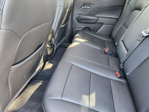 Used 2025 Chevrolet Colorado LT w/ LT Convenience Package AWD/4WD image 30