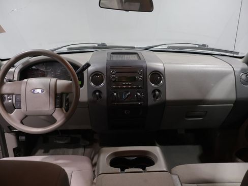 Used 2005 Ford F150 XLT AWD/4WD image 17