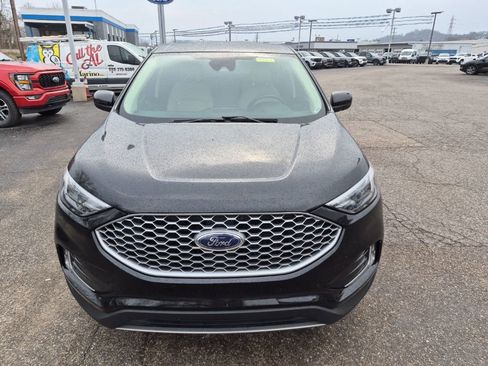 Used 2024 Ford Edge SEL w/ Convenience Package image 8