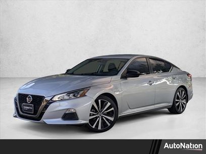 Used 2022 Nissan Altima 2.5 SR