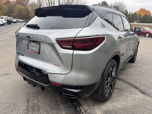 Used 2023 Chevrolet Blazer RS w/ Driver Confidence II Package image 3