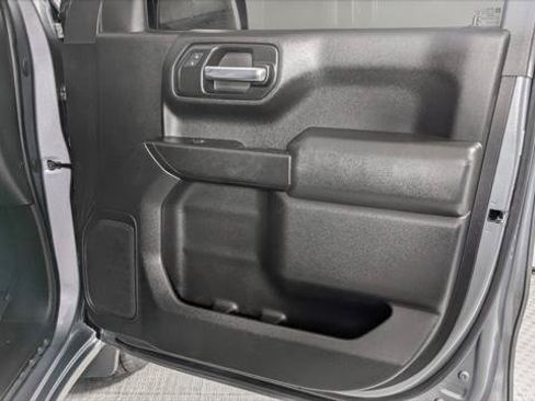 Used 2021 Chevrolet Silverado 1500 Custom RWD image 21