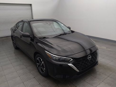 Used 2024 Nissan Sentra SV FWD image 13