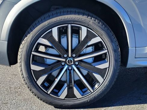 New 2026 Volvo XC90 B6 Plus image 34