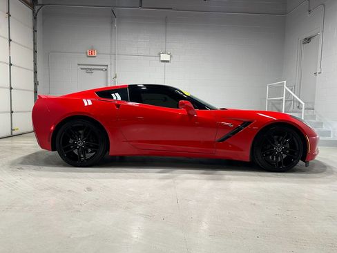 Used 2014 Chevrolet Corvette Stingray Coupe w/ Battery Protection Package image 2