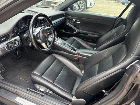 Used 2017 Porsche 911 Carrera image 9