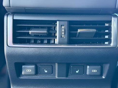 Used 2024 Lexus GX 550 image 24