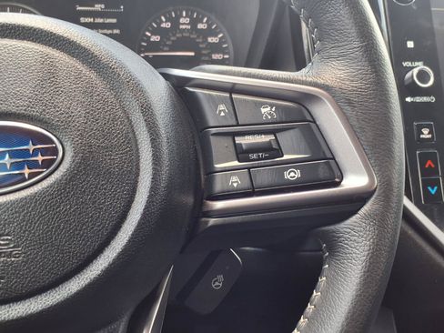 Used 2026 Subaru Ascent Premium AWD/4WD image 16