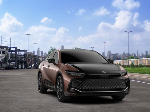 New 2026 Toyota Crown Platinum image 18