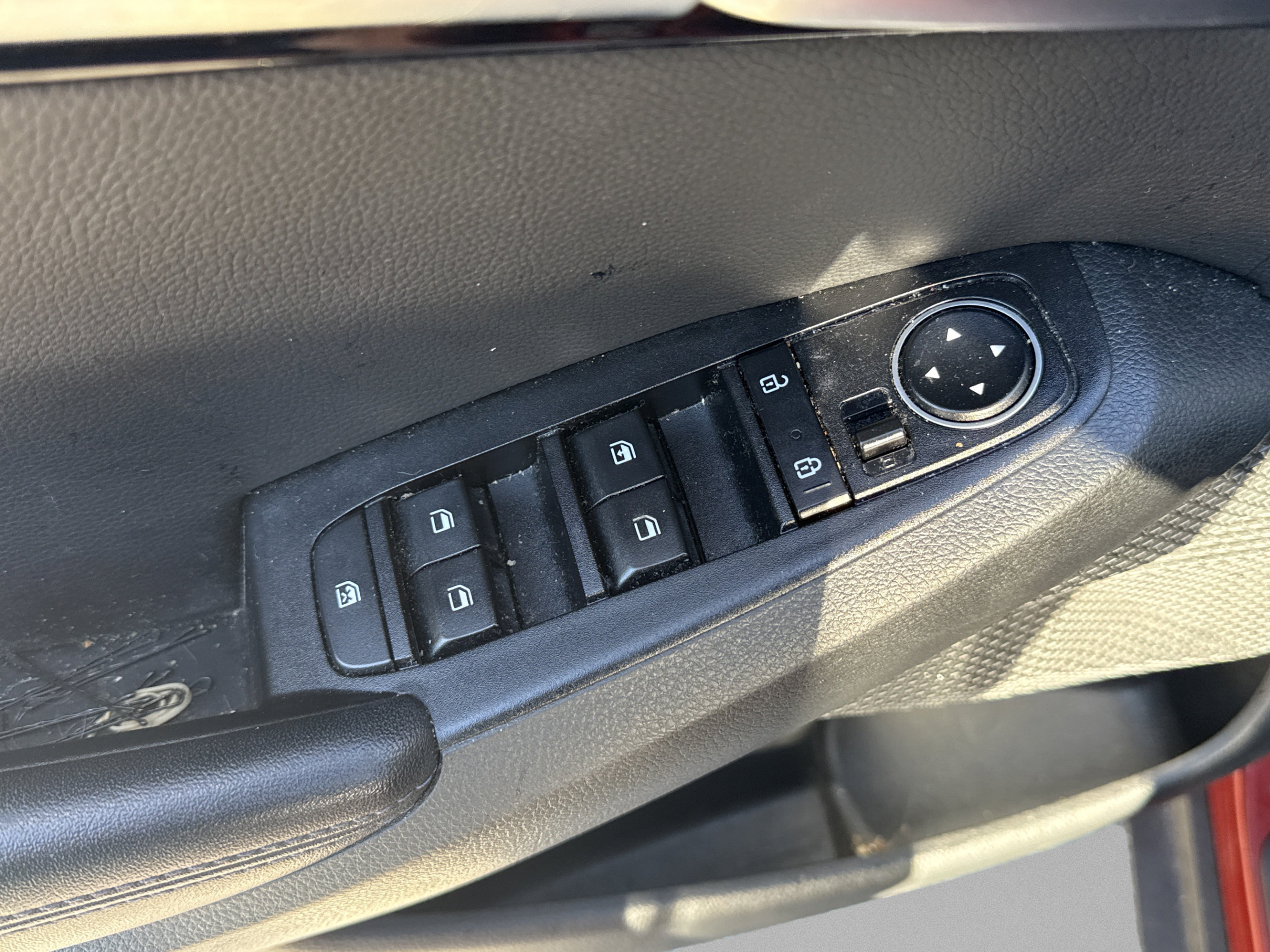 Certified 2023 Kia Seltos S w/ Navigation Package FWD image 24