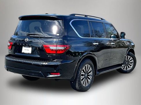 Used 2023 Nissan Armada SL w/ Midnight Edition Package image 6