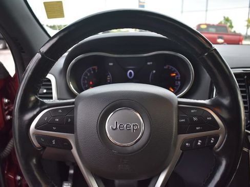 Used 2021 Jeep Grand Cherokee Limited AWD/4WD image 38