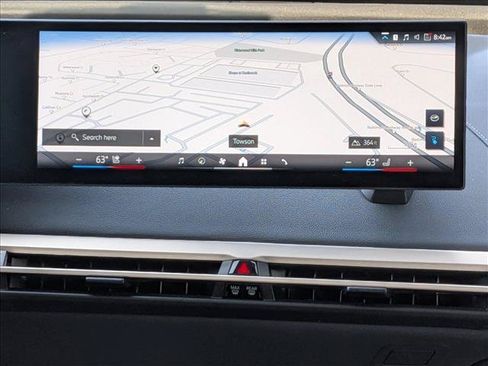Certified 2024 BMW iX xDrive50 w/ Premium Package AWD/4WD image 13