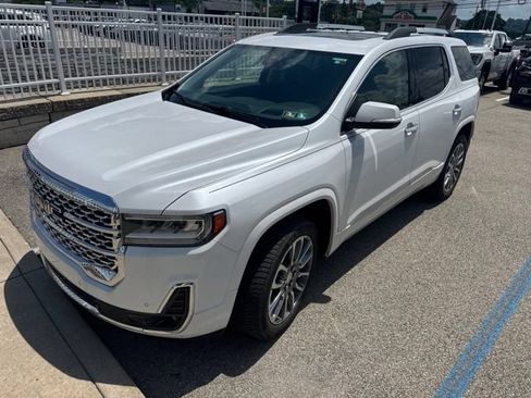 Used 2022 GMC Acadia Denali w/ Denali Ultimate Package AWD/4WD image 1