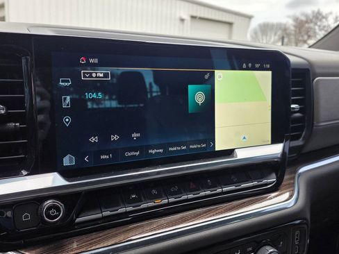 Used 2022 Chevrolet Silverado 1500 LT Trail Boss w/ Protection Package image 16