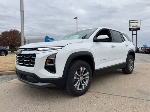 New 2026 Chevrolet Equinox LT w/ Safety and Technology Package image 1