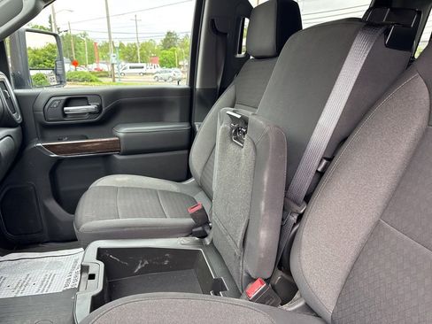 Used 2022 GMC Sierra 2500 SLE w/ SLE Convenience Package AWD/4WD image 18